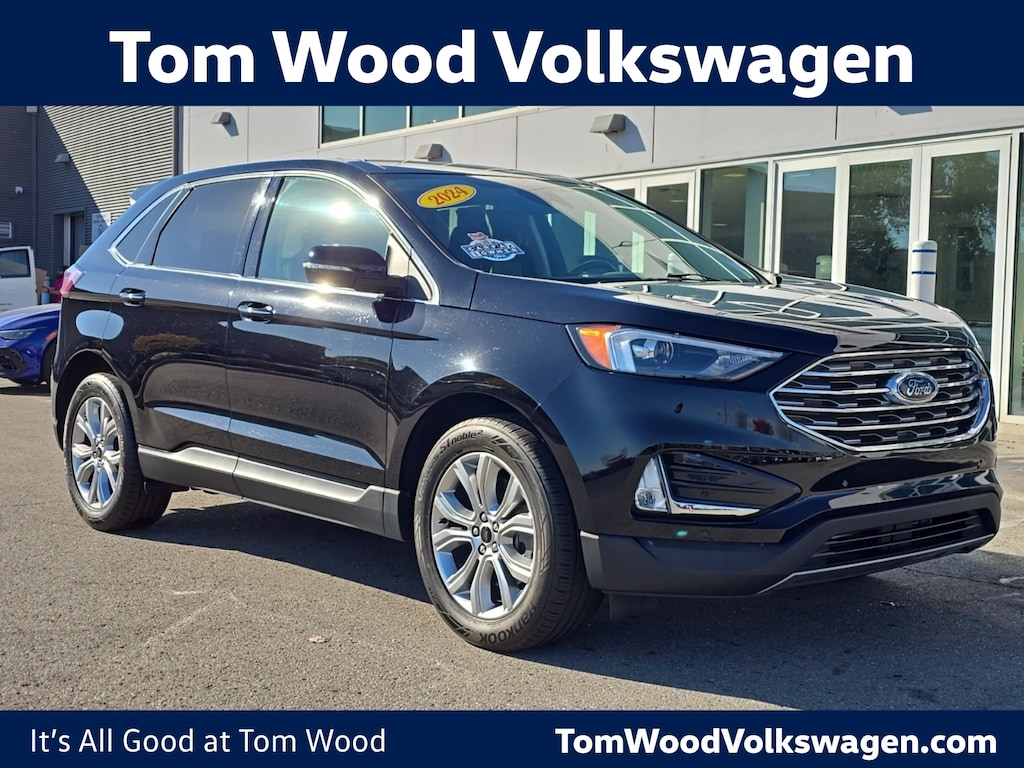Used 2024 Ford Edge Titanium SUV