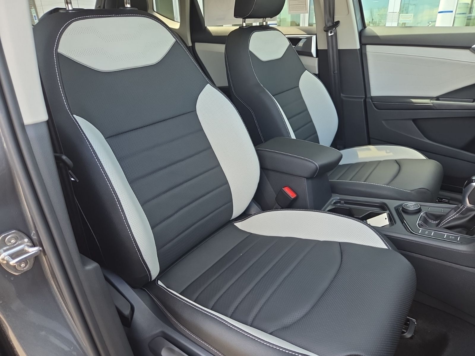 2026 Volkswagen Taos SEL - Photo 19