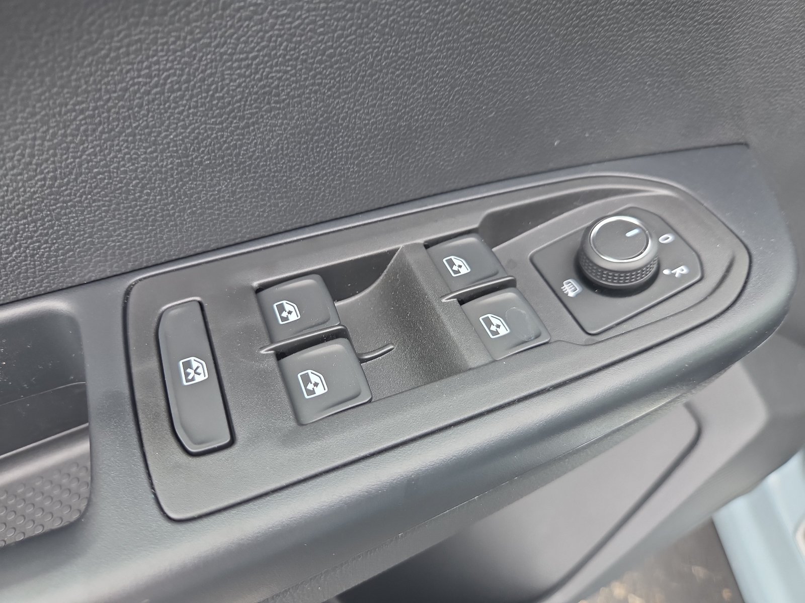 2026 Volkswagen Taos SE - Photo 20