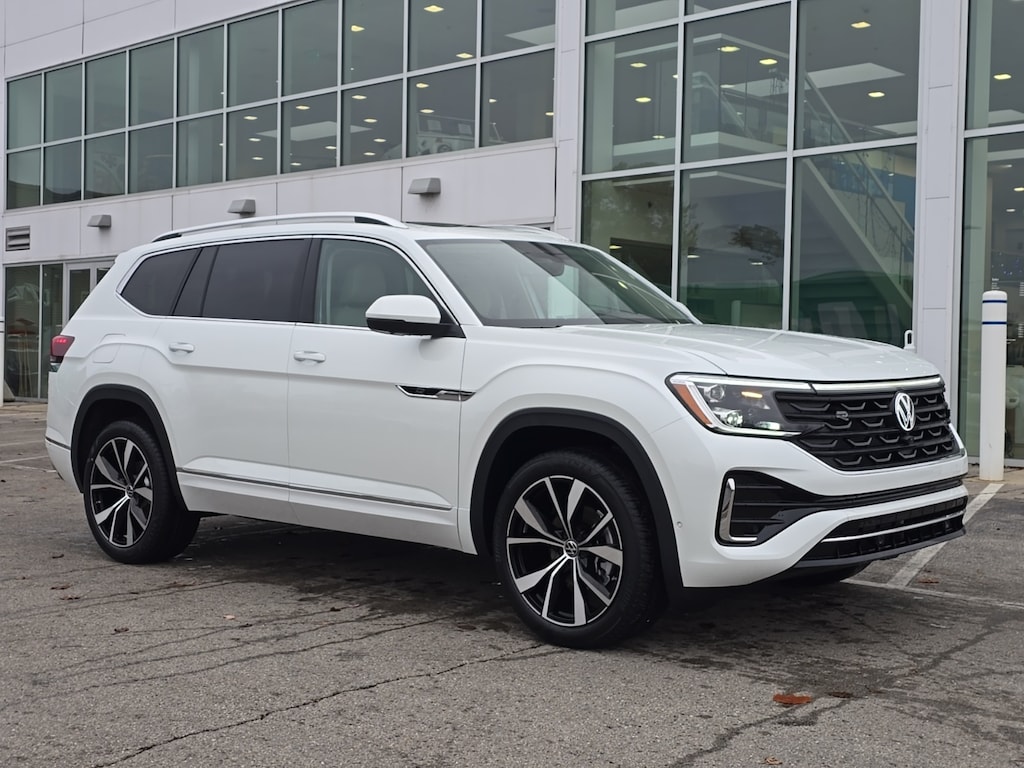 New 2026 Volkswagen Atlas 2.0T SEL Premium R-Line SUV