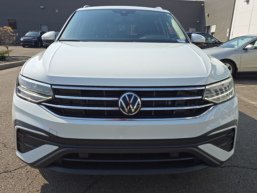 Certified 2022 Volkswagen Tiguan 2.0T SE SUV