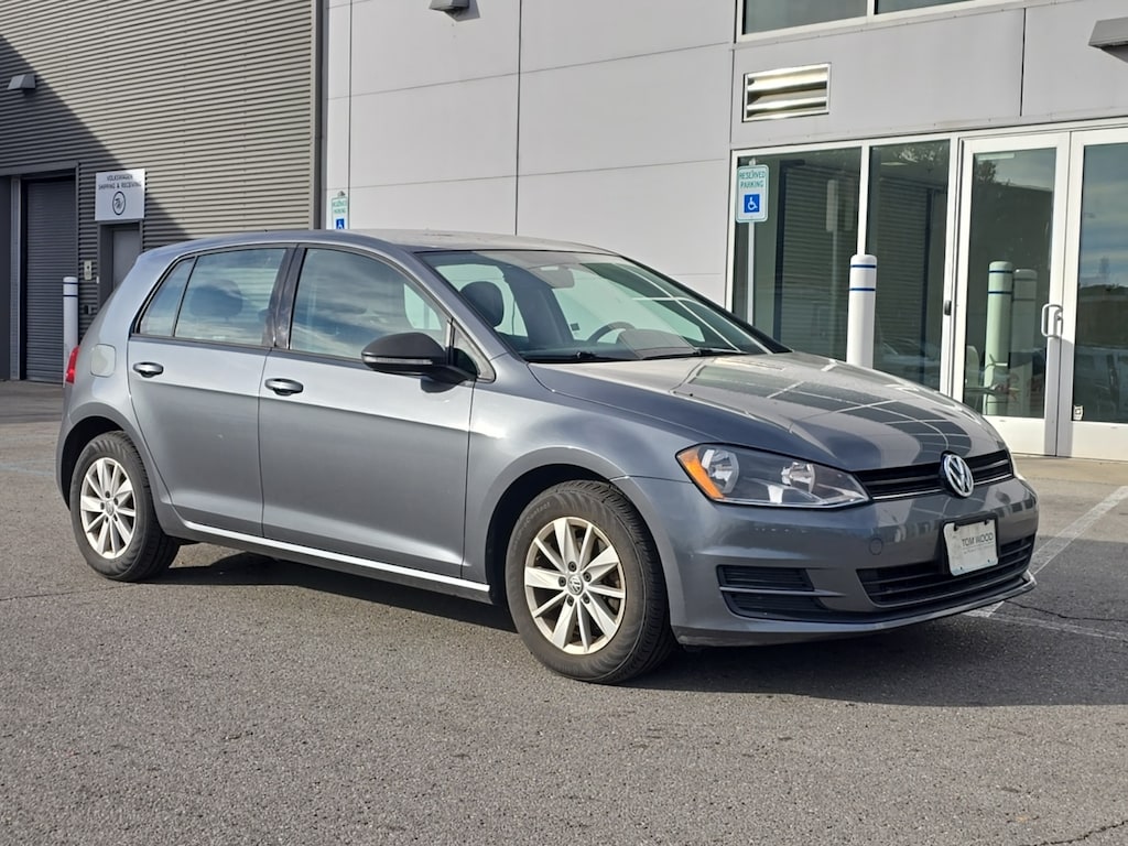 Used 2015 Volkswagen Golf TSI S 4-Door Hatchback