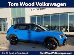 2026 Volkswagen Taos 1.5T SE Black SUV