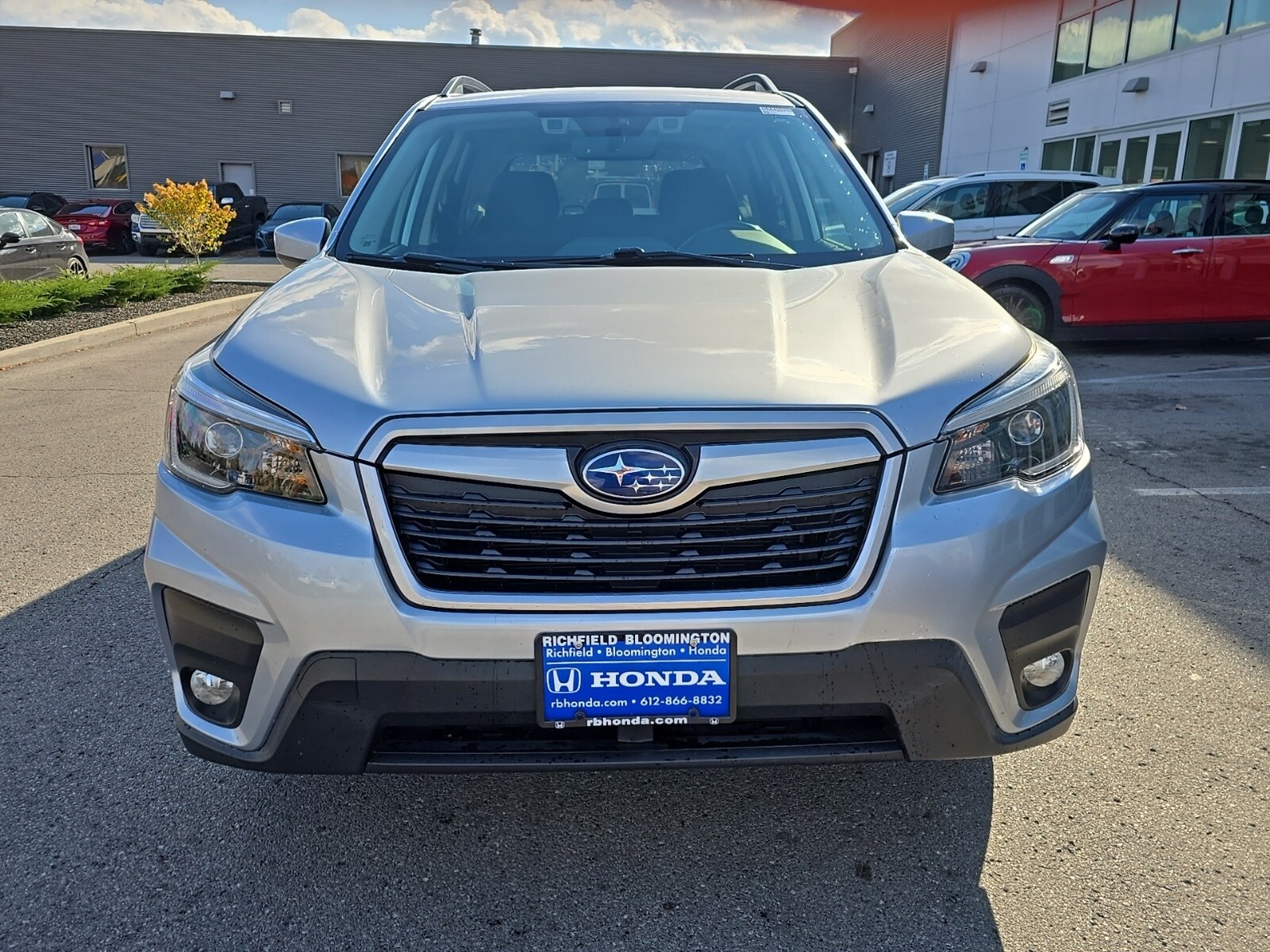 2021 Subaru Forester Premium photo 3