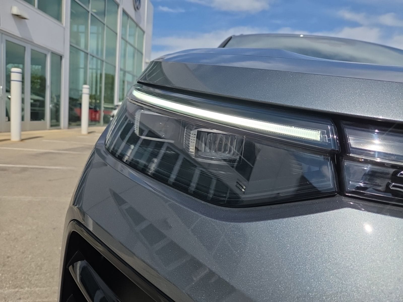 2026 Volkswagen Tiguan SE R-LINE BLACK - Photo 14