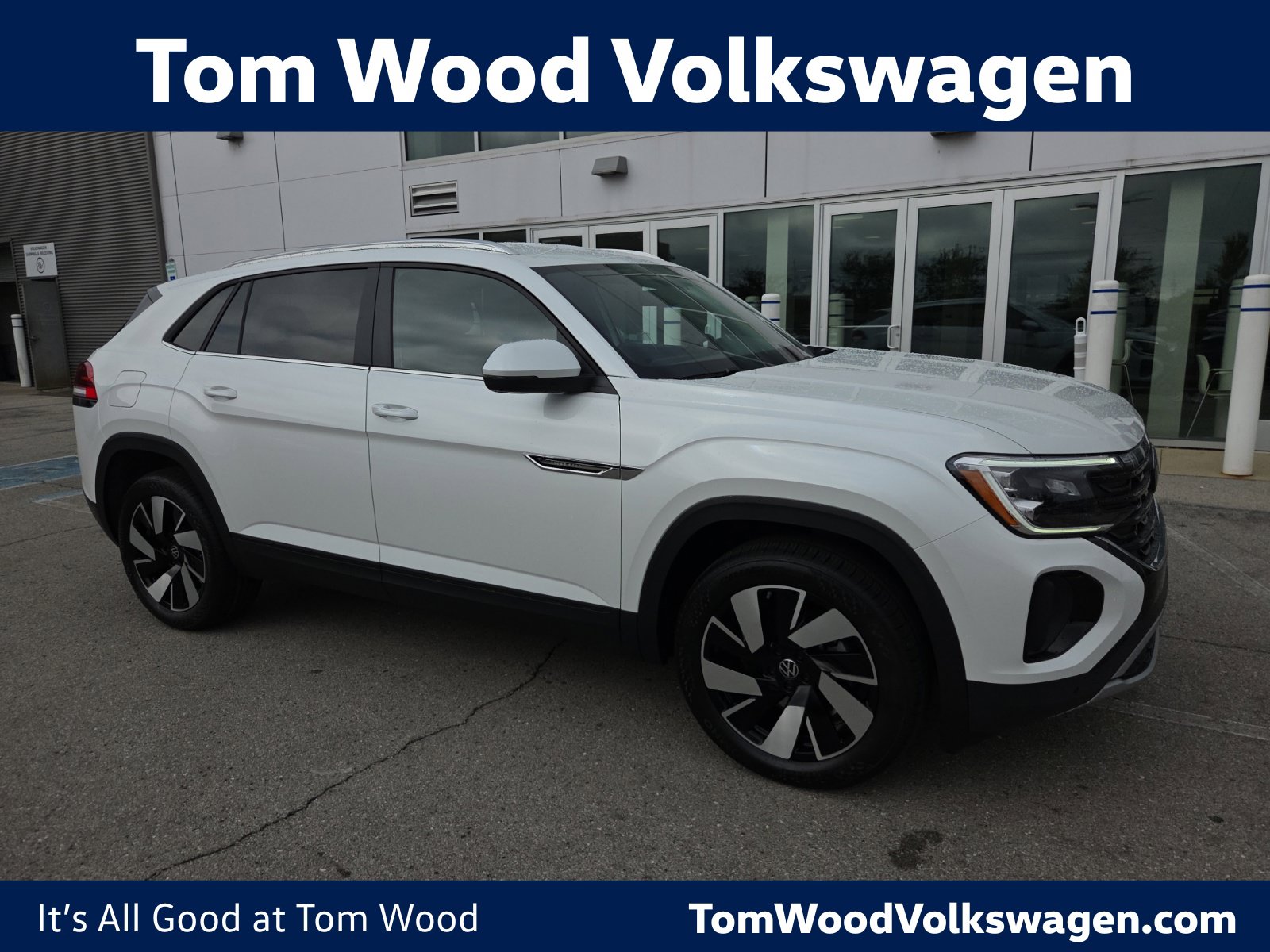 2026 Volkswagen Atlas Cross Sport SE w/Tech