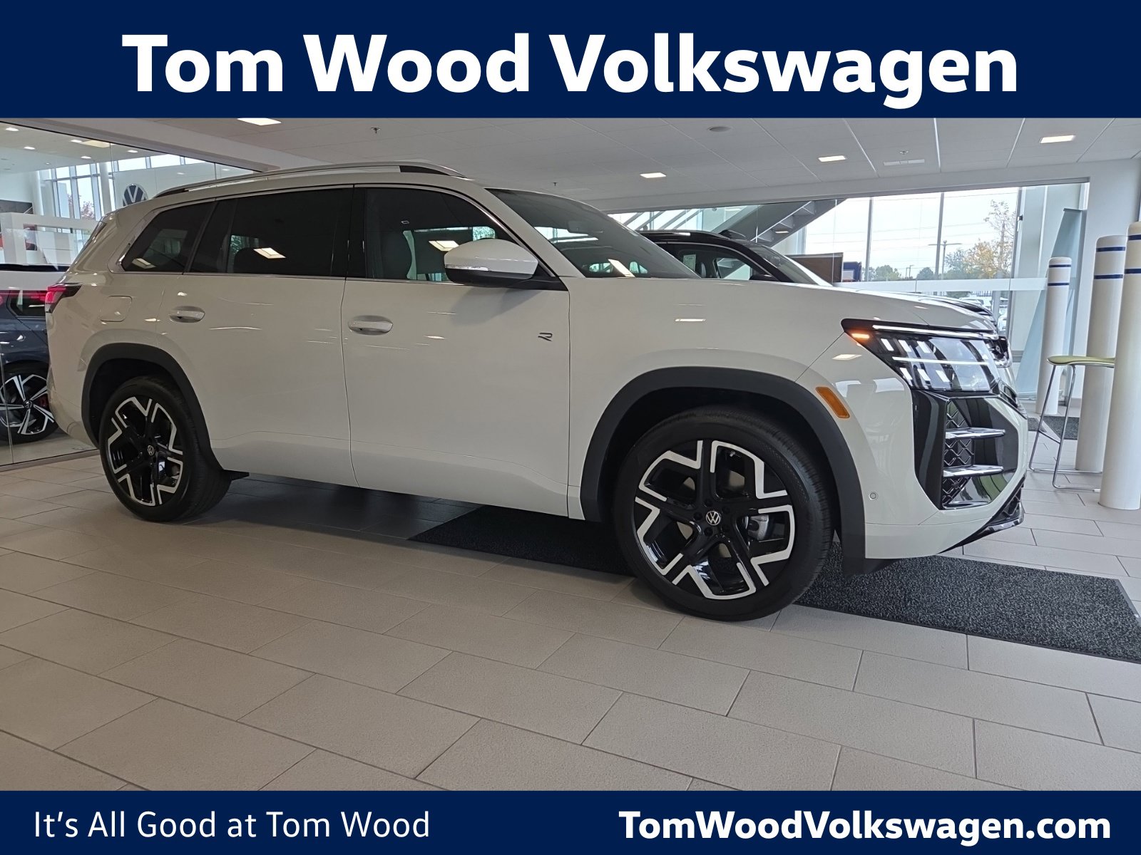 2027 Volkswagen Atlas SEL Premium R-Line SUV