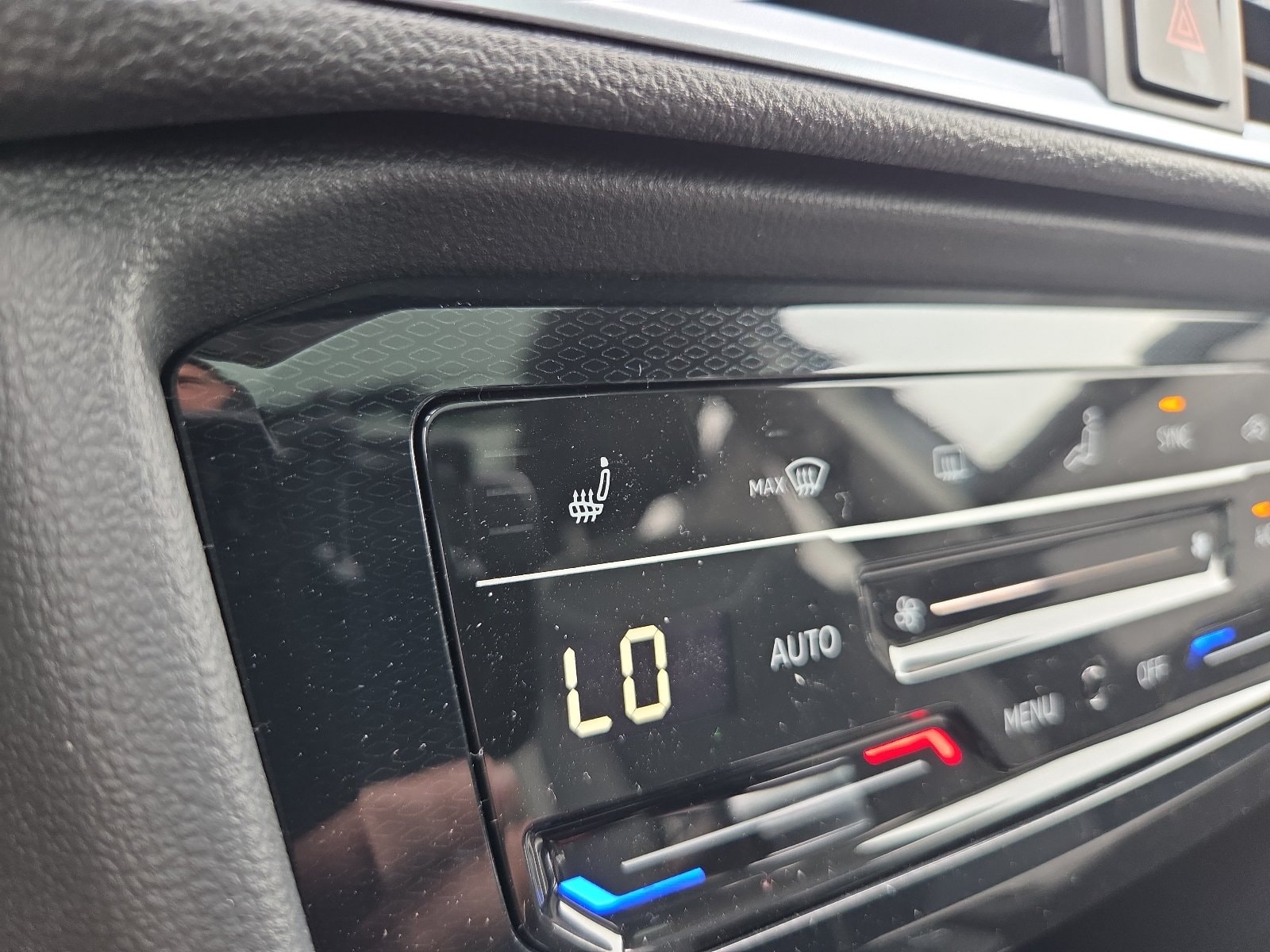 2026 Volkswagen Taos SE - Photo 28