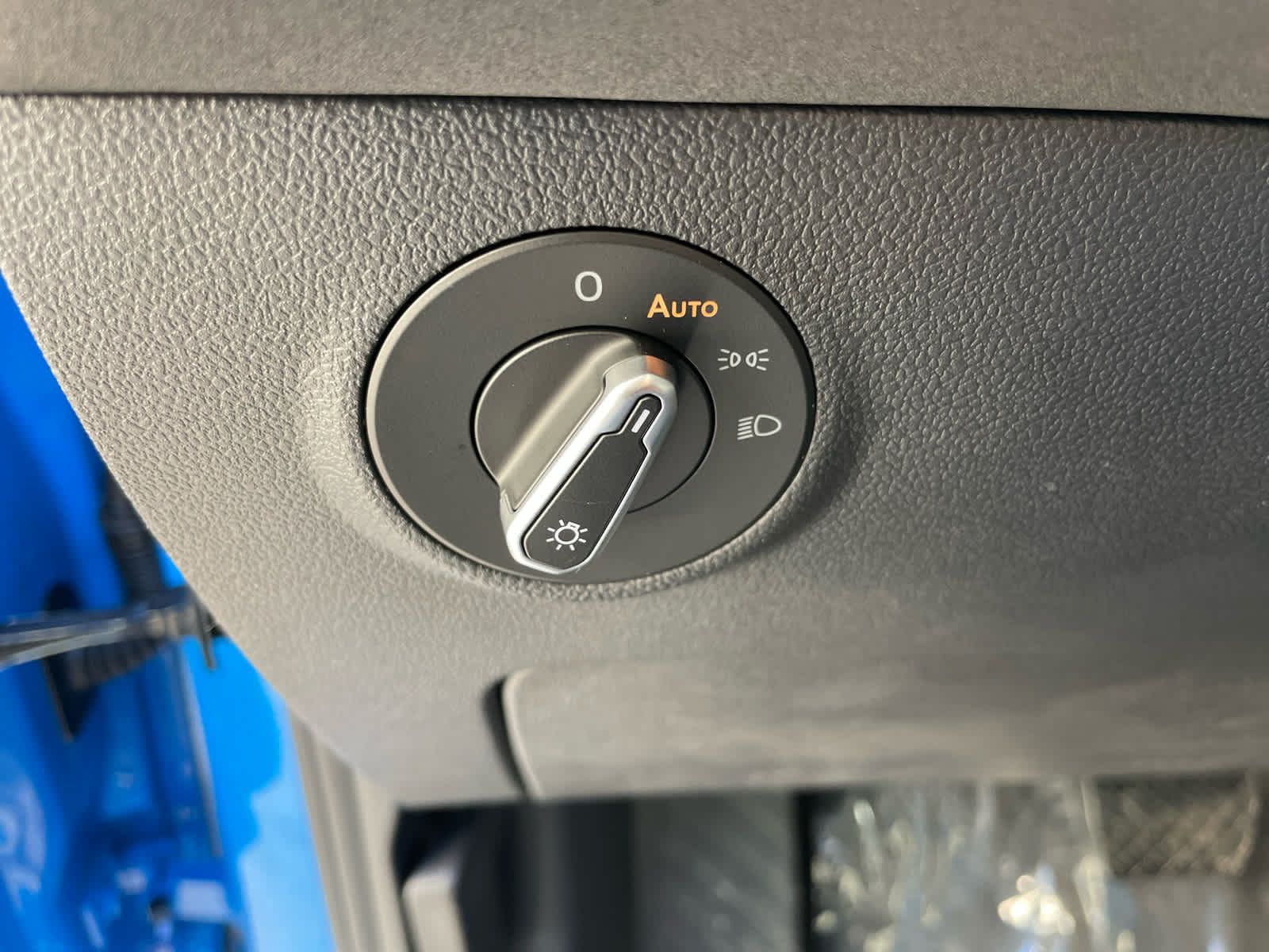 2026 Volkswagen Taos SE Black - Photo 22