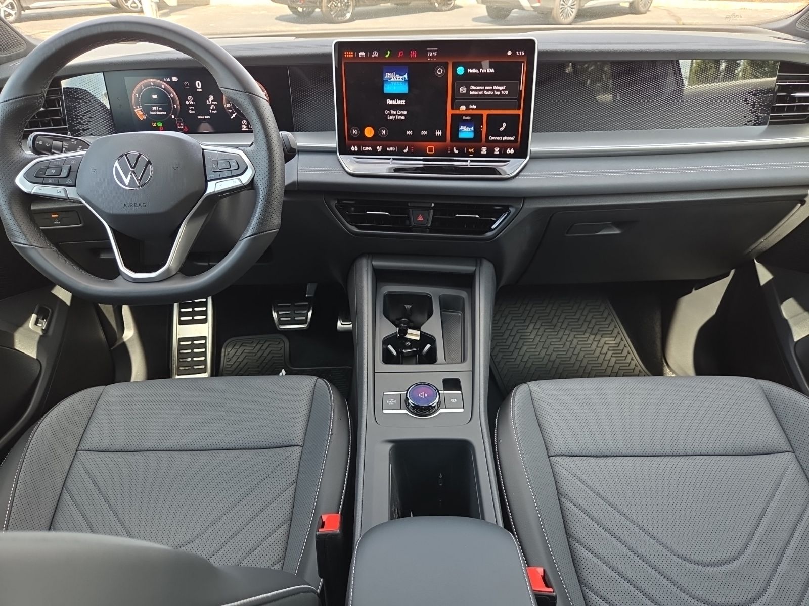 2026 Volkswagen Tiguan SE R-LINE BLACK - Photo 23
