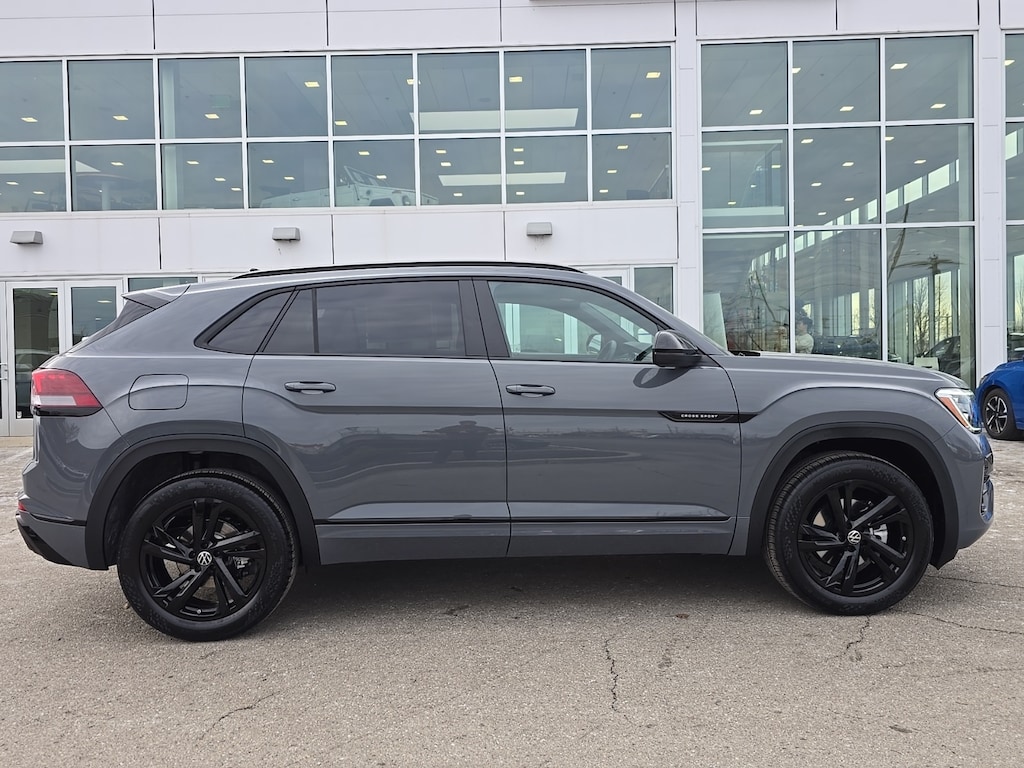 New 2026 Volkswagen Atlas Cross Sport 2.0T SEL R-Line Black SUV