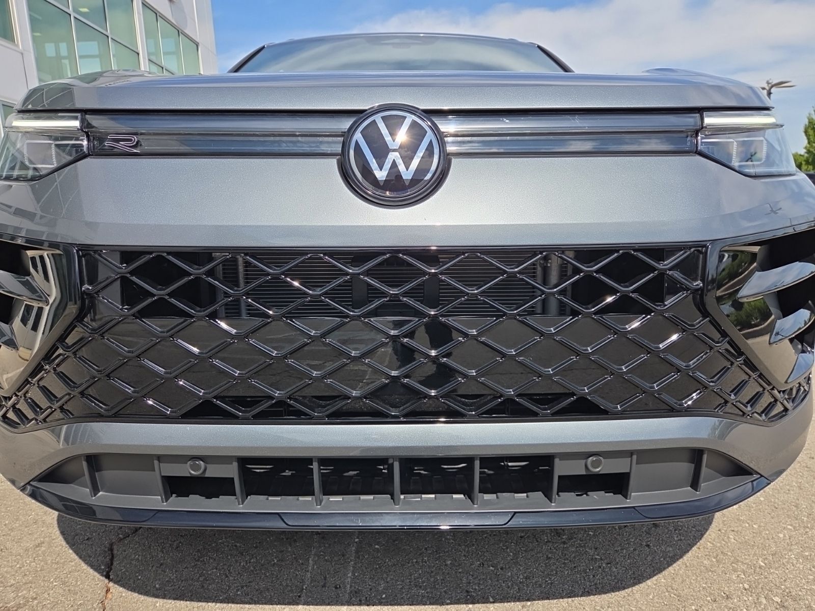 2026 Volkswagen Tiguan SE R-LINE BLACK - Photo 15