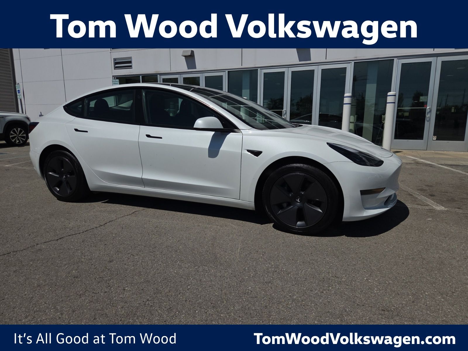 2023 Tesla Model 3 -'s photo