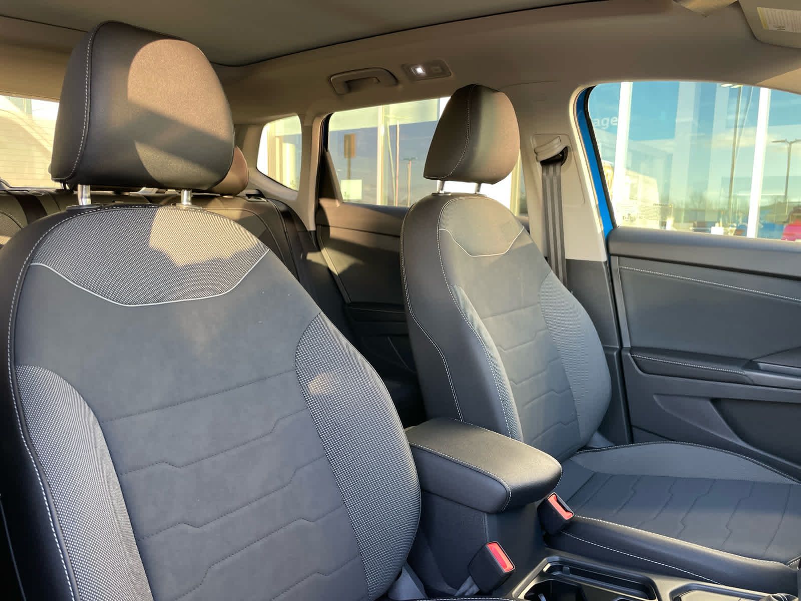 2026 Volkswagen Taos SE Black - Photo 66