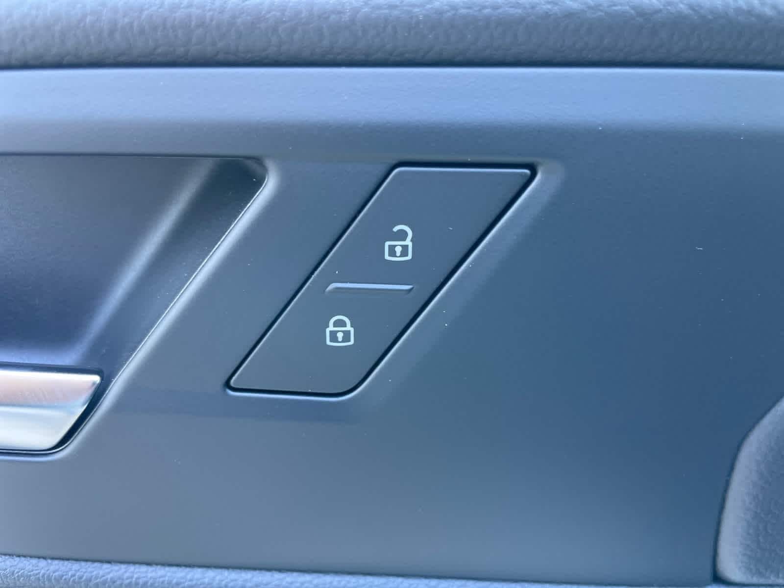 2026 Volkswagen Jetta SE - Photo 17