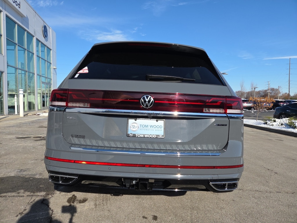 New 2026 Volkswagen Atlas 2.0T SEL Premium R-Line SUV