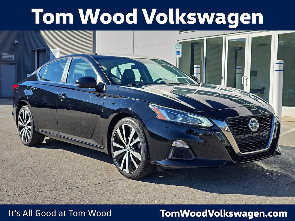 Used 2019 Nissan Altima 2.5 SR Sedan