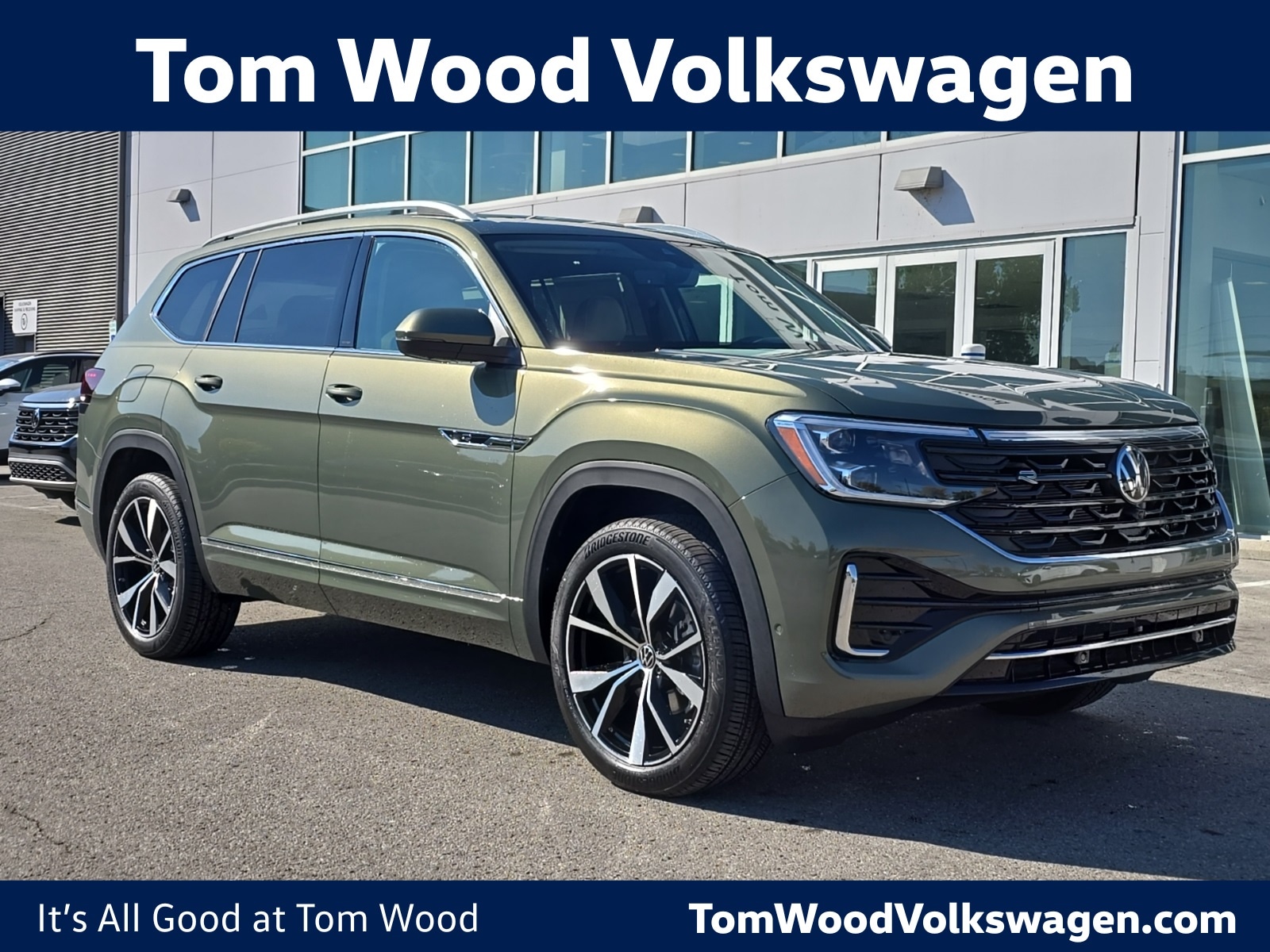 2026 Volkswagen Atlas SEL Premium R-Line's photo