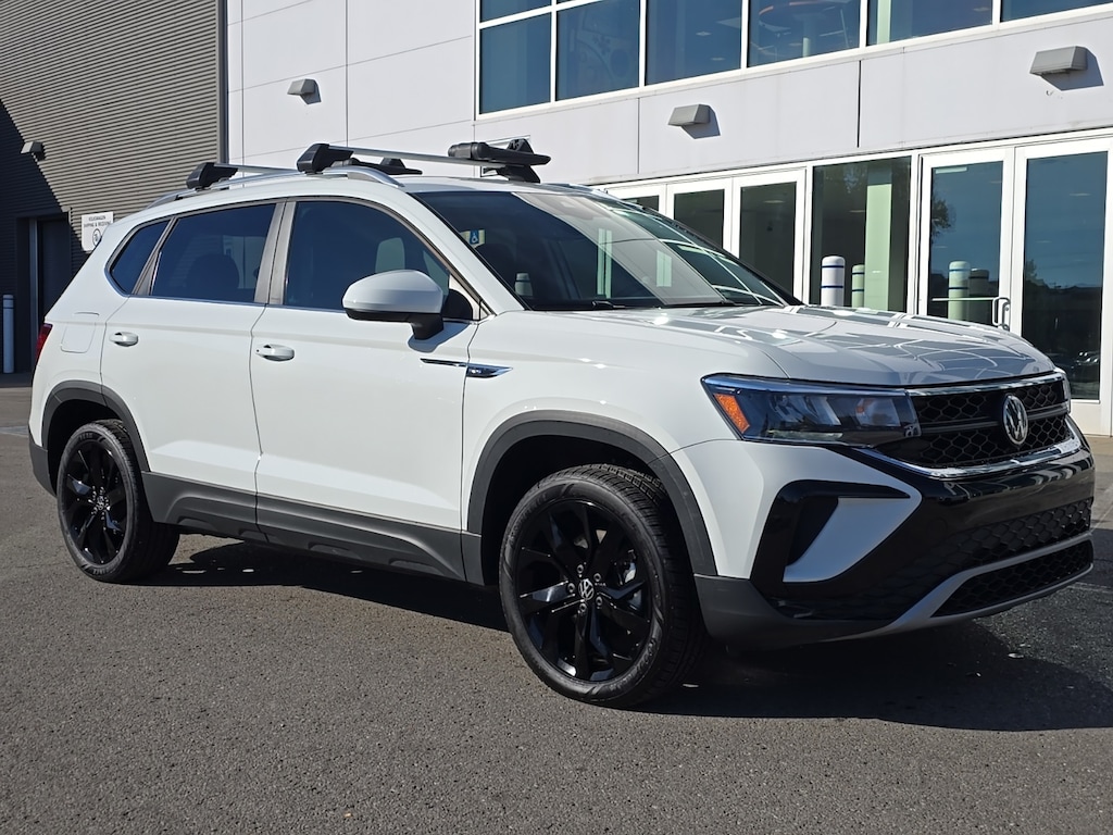 Used 2023 Volkswagen Taos 1.5T SE SUV