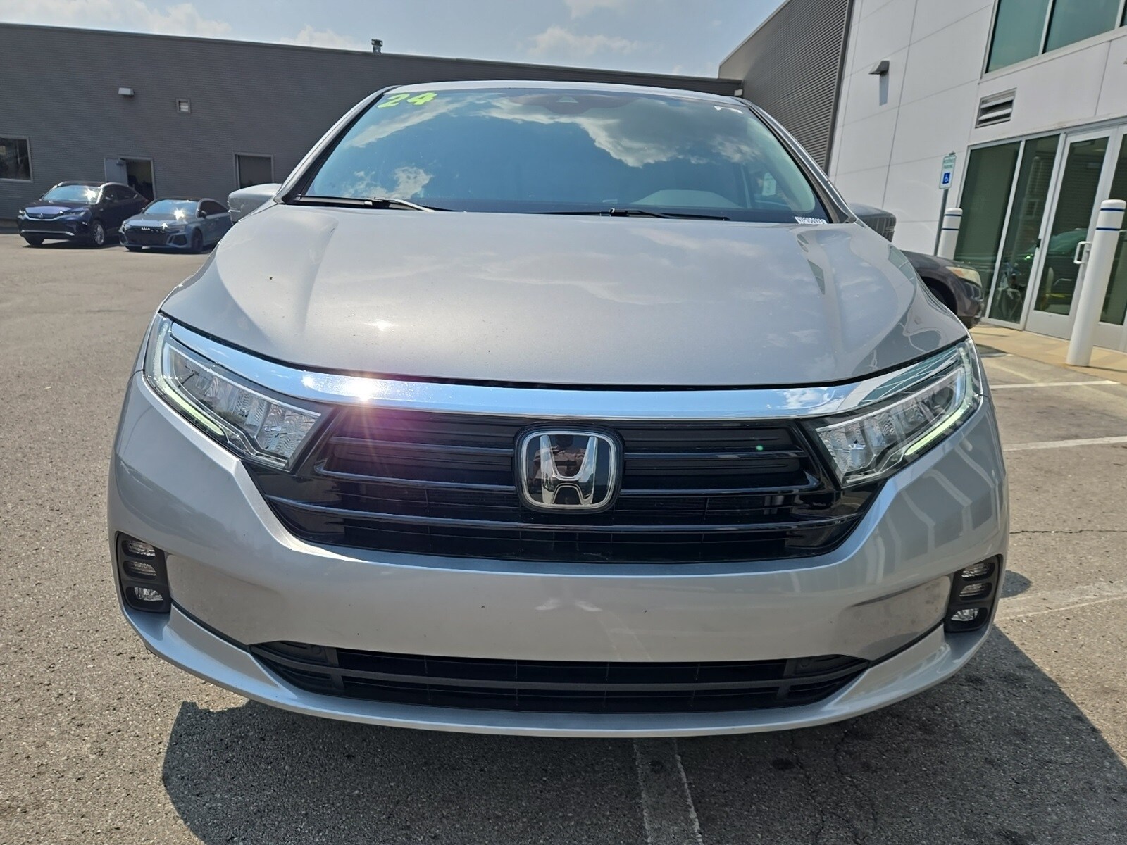 2024 Honda Odyssey EX-L photo 4