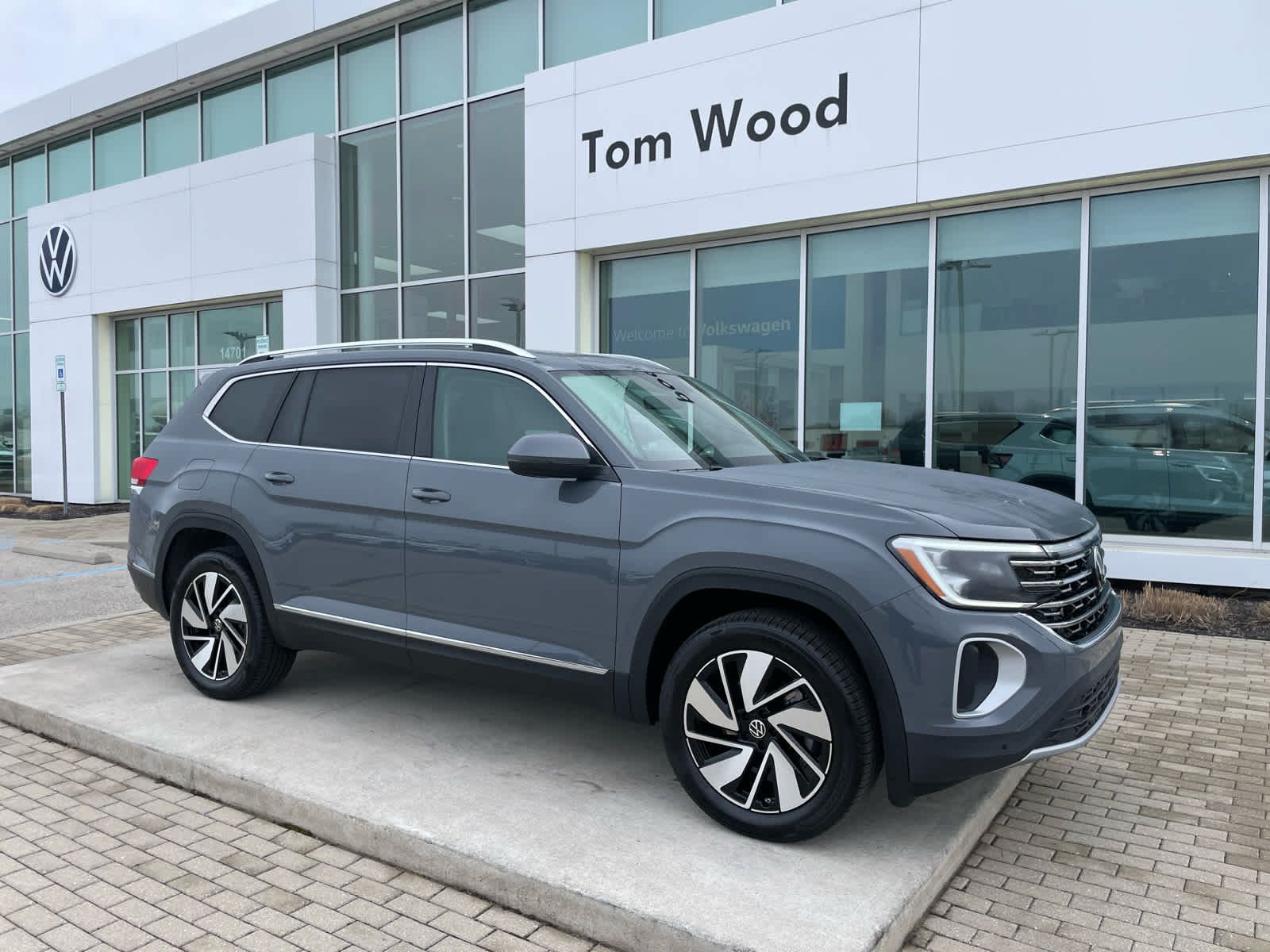 2026 Volkswagen Atlas SEL - Photo 15