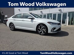 2027 Volkswagen Jetta 1.5T SEL Sedan