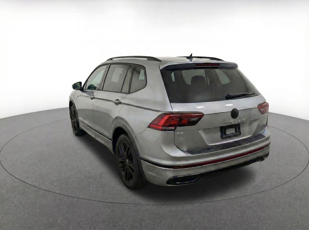 Used 2022 Volkswagen Tiguan 2.0T SE R-Line Black SUV