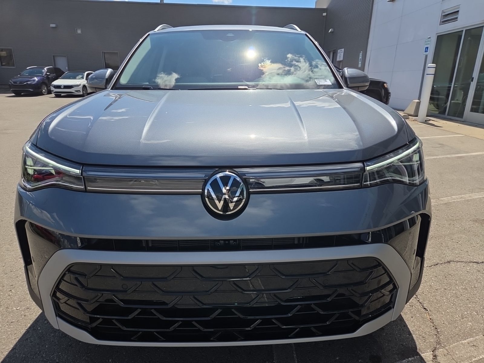 2026 Volkswagen Taos SEL - Photo 4