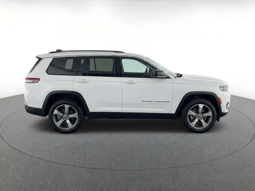 Used 2022 Jeep New Grand Cherokee Limited SUV