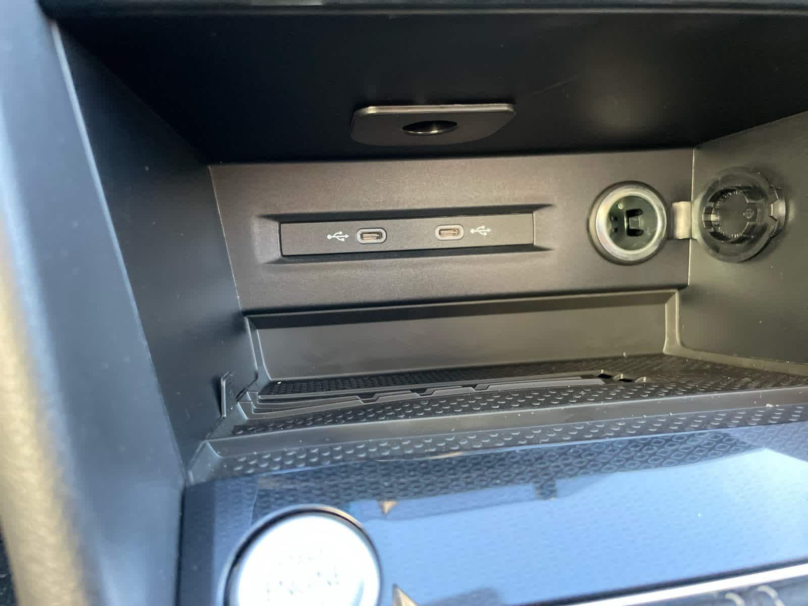 2026 Volkswagen Taos SE Black - Photo 39