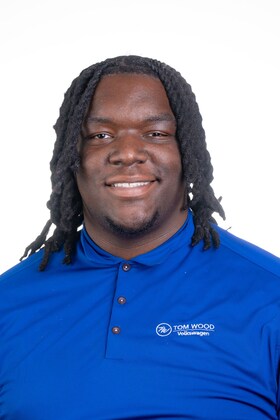 Staff member Amari M. from ce6ac7245b53