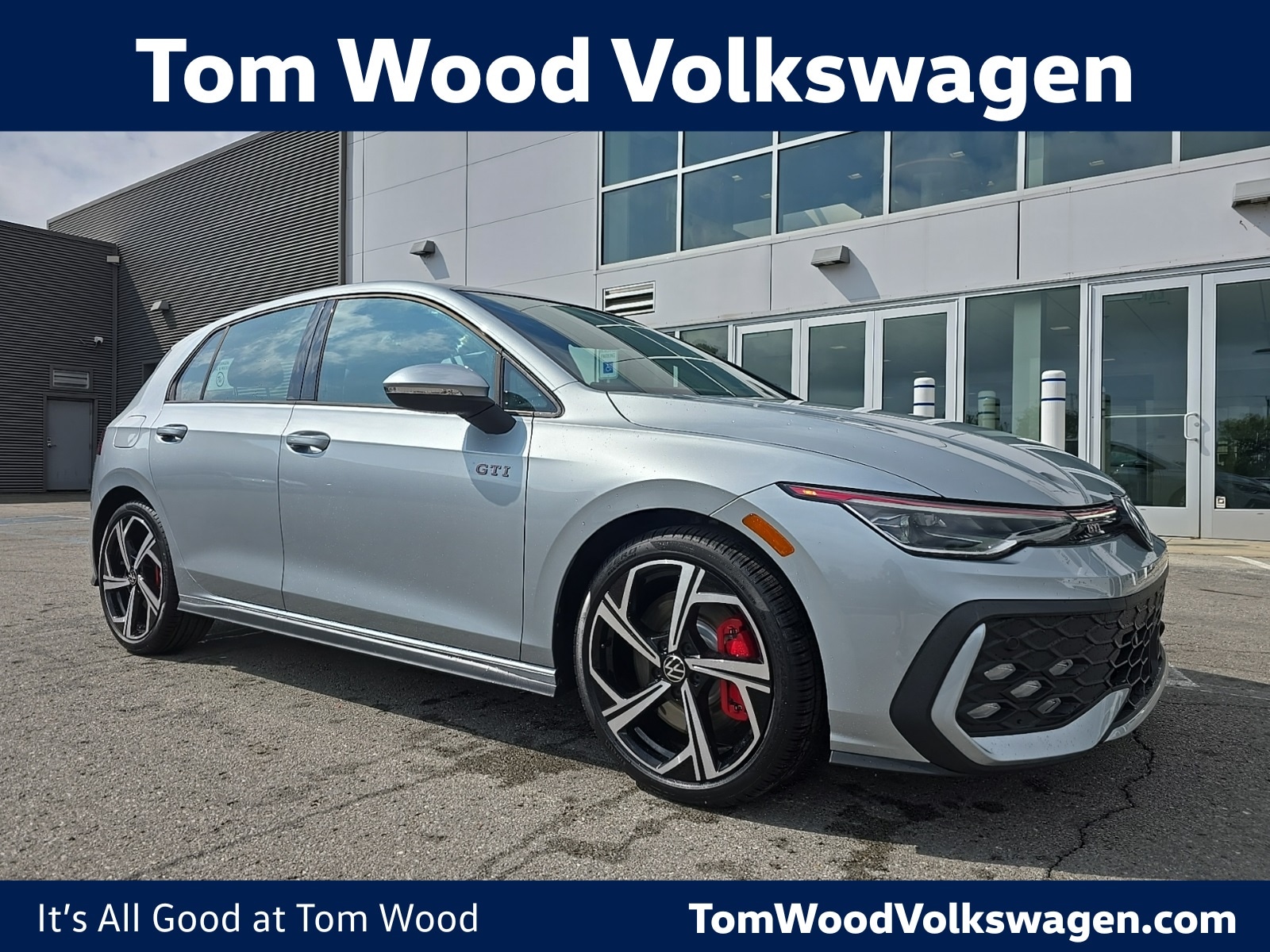 2025 Volkswagen Golf GTI SE's photo