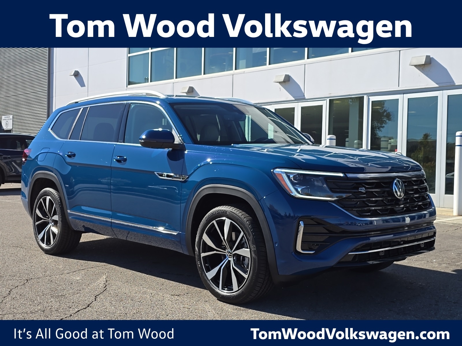 2026 Volkswagen Atlas SEL Premium R-Line's photo