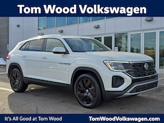 2026 Volkswagen Atlas Cross Sport 2.0T SE w/Technology SUV