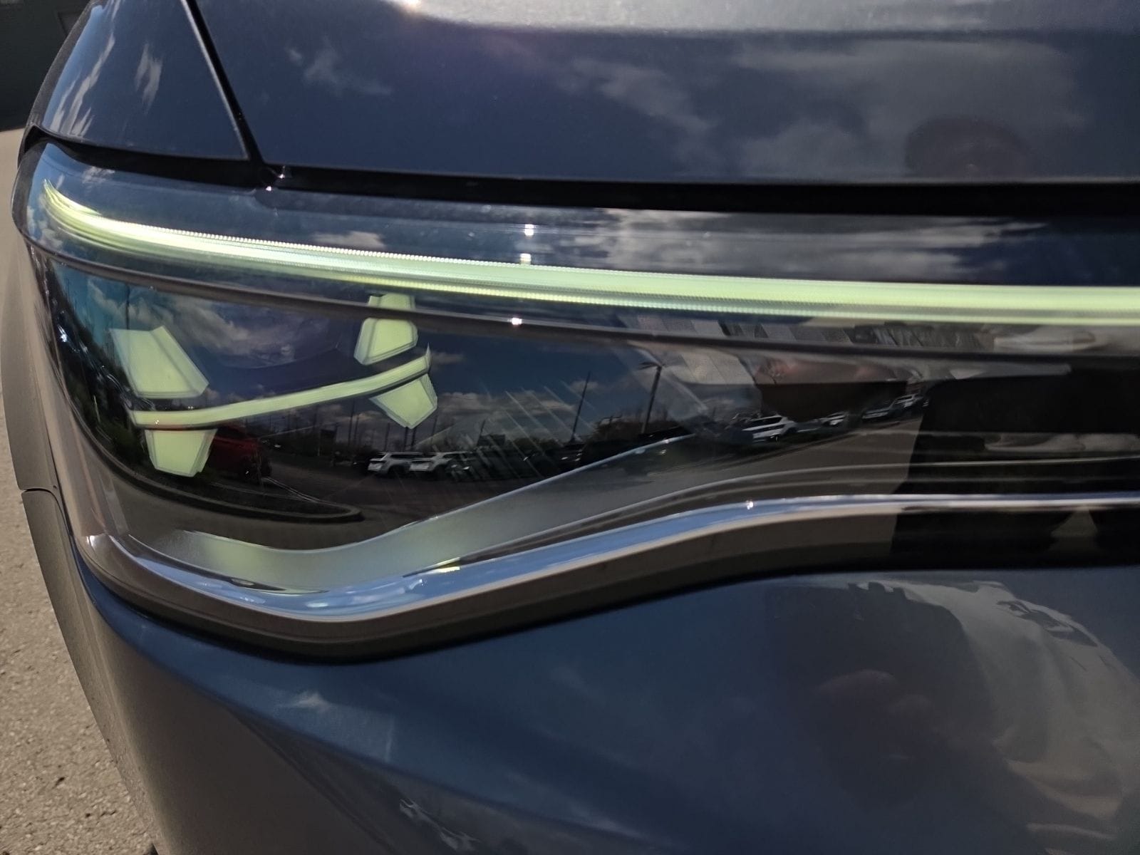 2026 Volkswagen Taos SEL - Photo 5