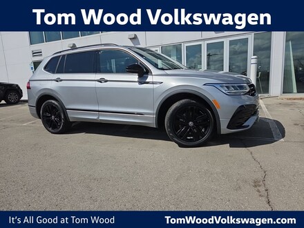 2022 Volkswagen Tiguan 2.0T SE R-Line Black SUV