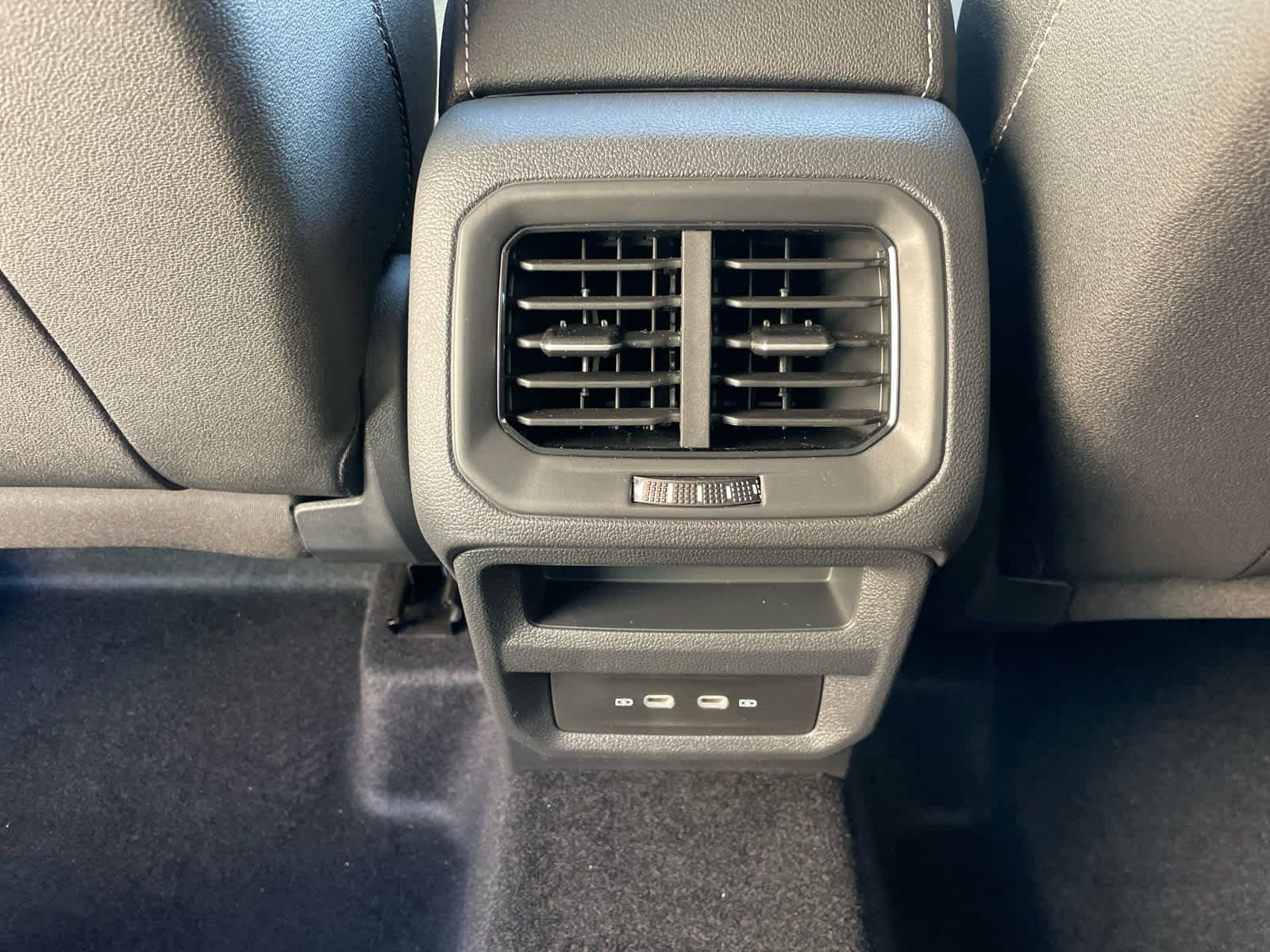 2026 Volkswagen Taos SE Black - Photo 47