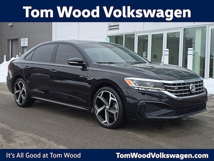 2021 Volkswagen Passat 2.0T R-Line Sedan