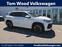 2026 Volkswagen Tiguan SEL R-Line Turbo SUV