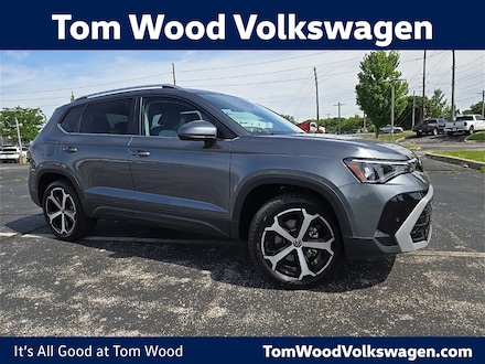 2025 Volkswagen Taos 1.5T SEL SUV