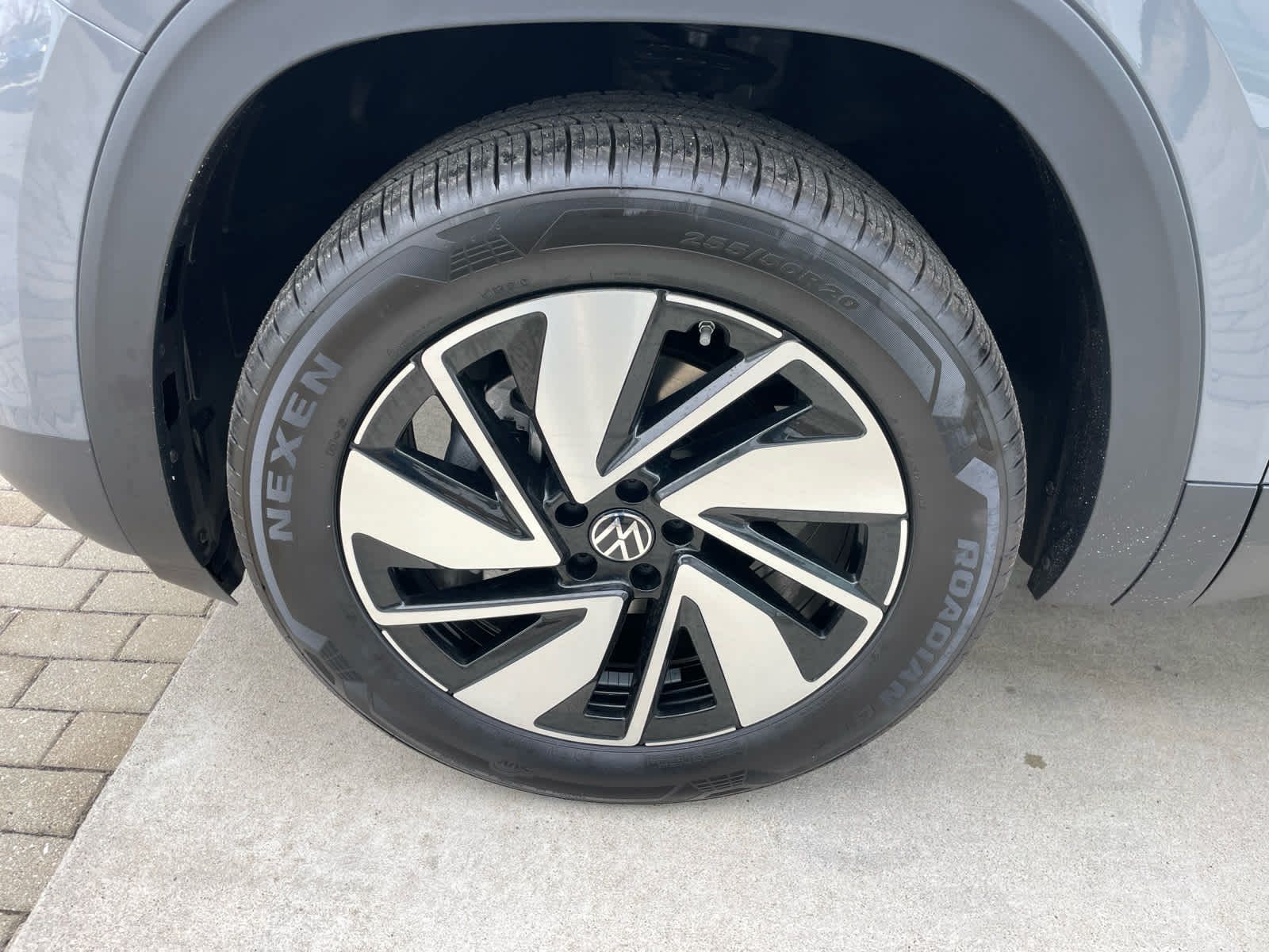 2026 Volkswagen Atlas SEL - Photo 8