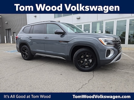 2025 Volkswagen Atlas 2.0T Peak Edition SUV