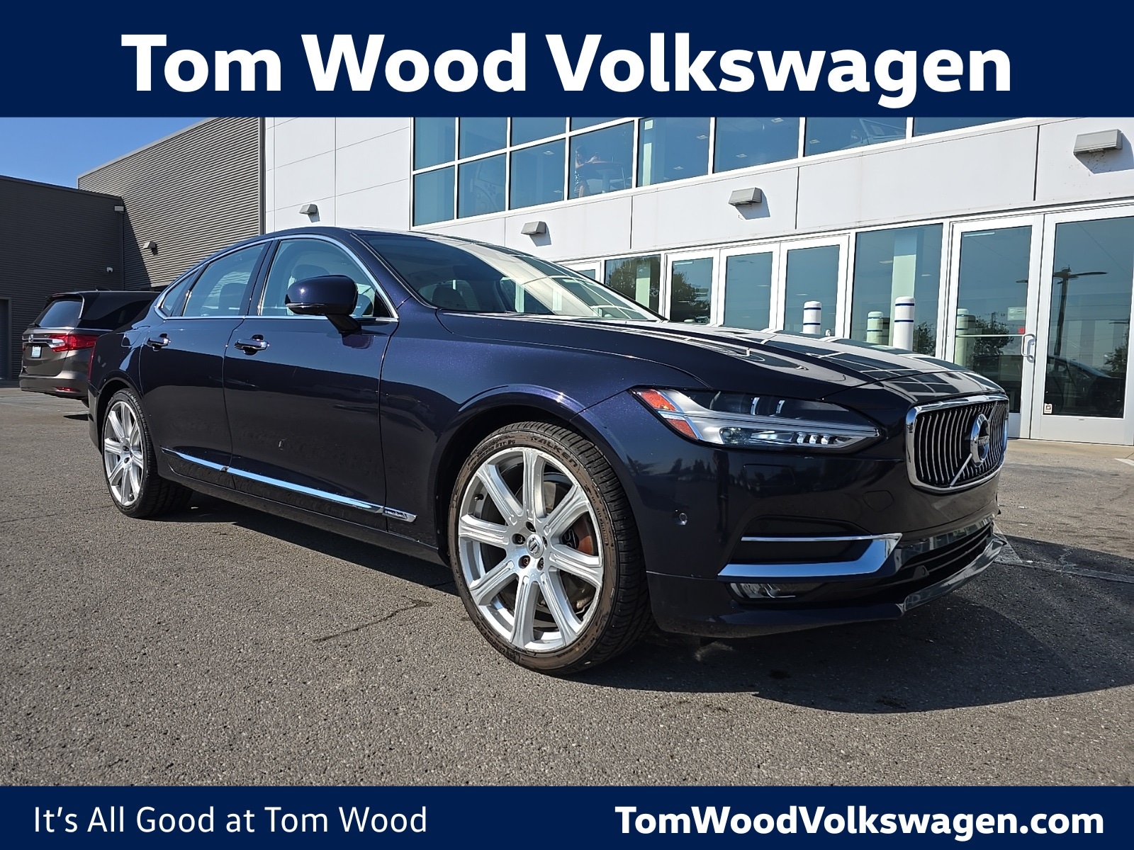 2017 Volvo S90