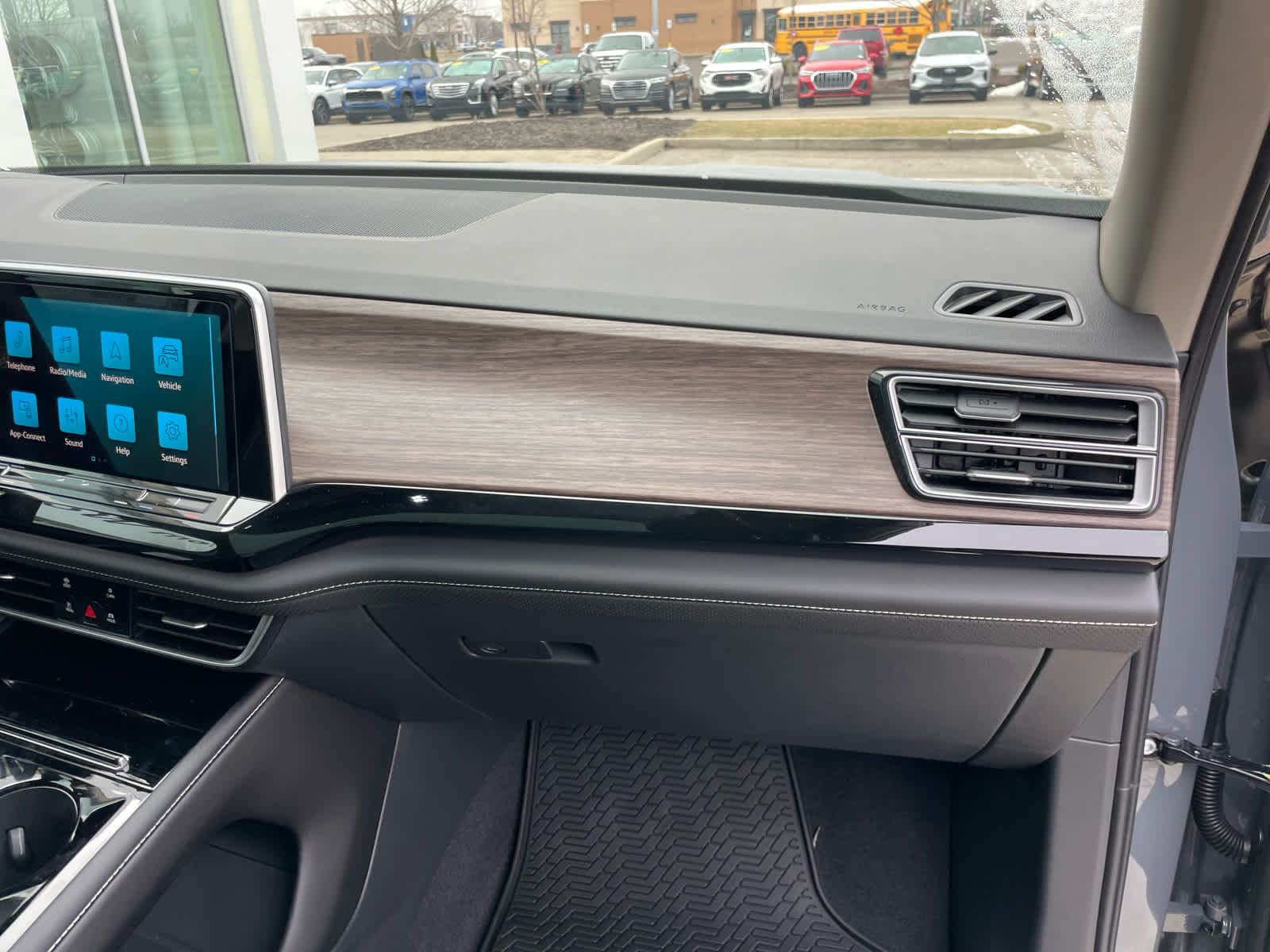 2026 Volkswagen Atlas SEL - Photo 63