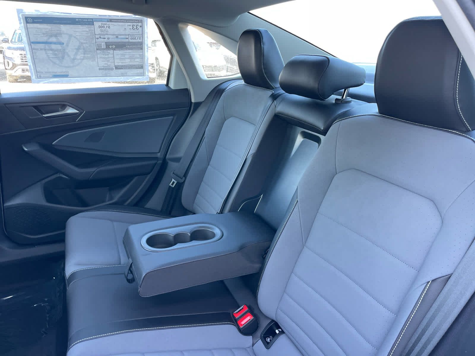2026 Volkswagen Jetta SE - Photo 44