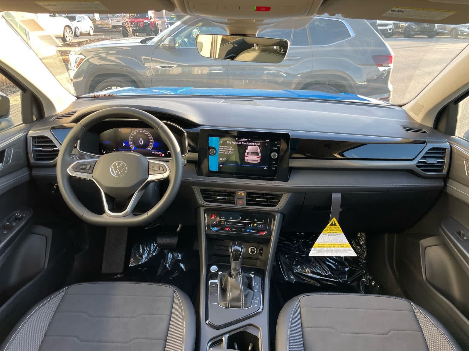 2026 Volkswagen Taos SE Black - Photo 28