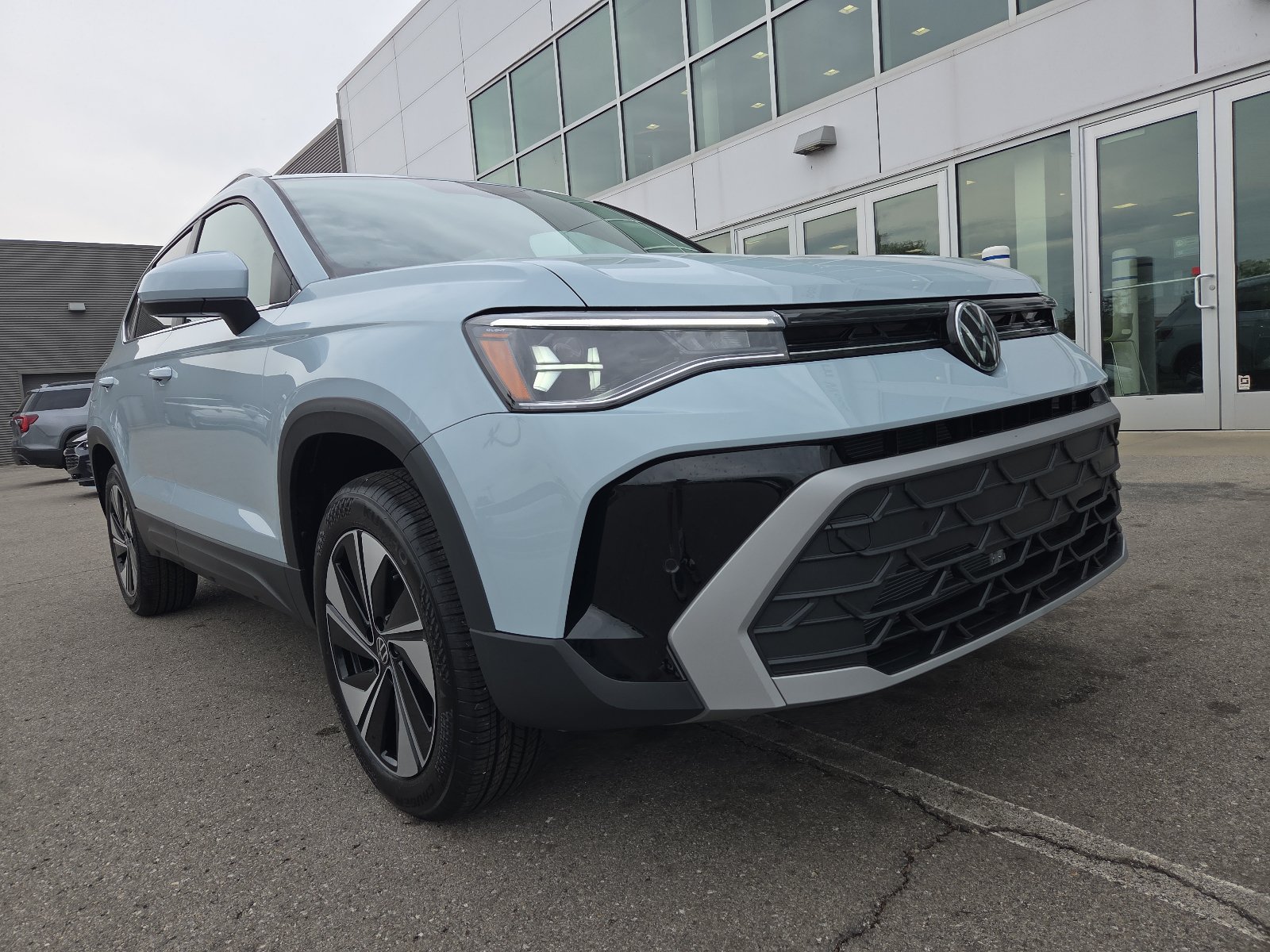 2026 Volkswagen Taos SE - Photo 31