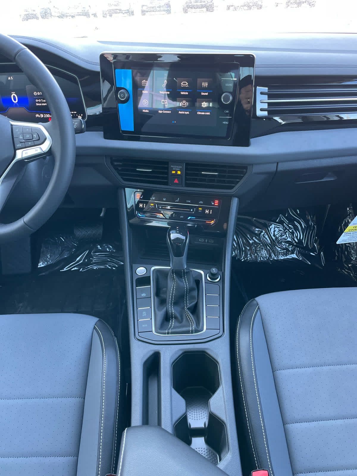 2026 Volkswagen Jetta SE - Photo 39