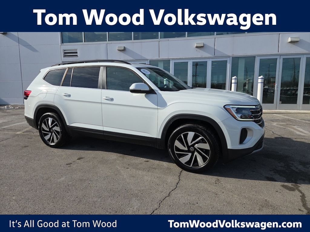 Certified 2025 Volkswagen Atlas 2.0T SE w/Technology SUV