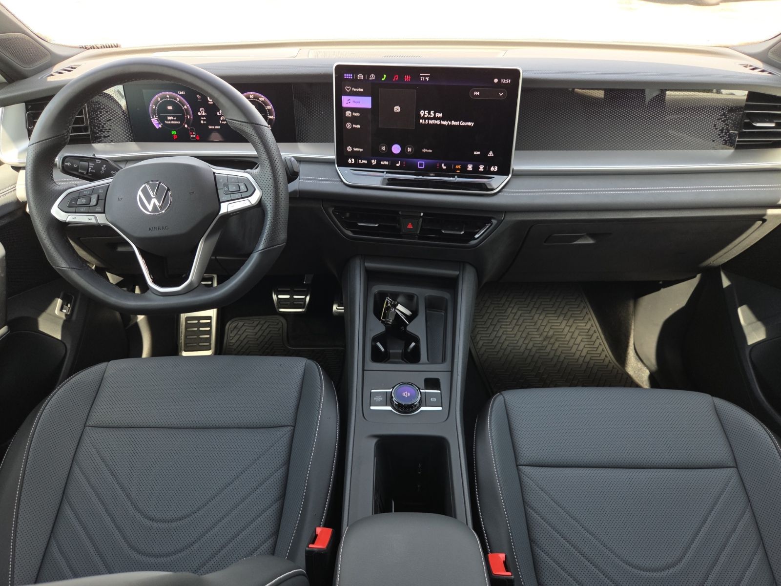2026 Volkswagen Tiguan SE R-LINE BLACK - Photo 22